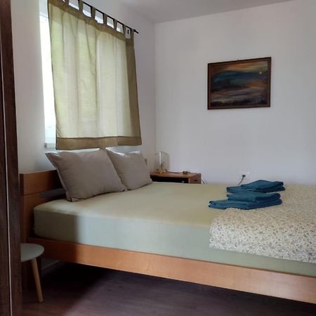 Apartma Salvia-Guest House Люция Екстериор снимка